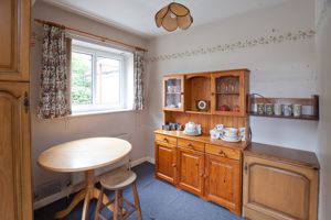 Kitchen Breakfast Room- click for photo gallery